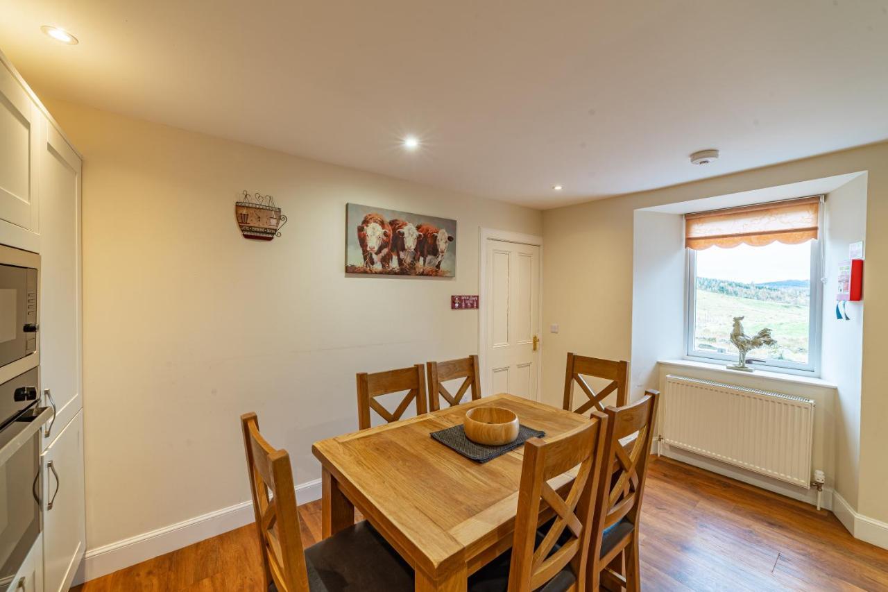 Holiday home Stags View With Hot Tub Blairgowrie and Rattray