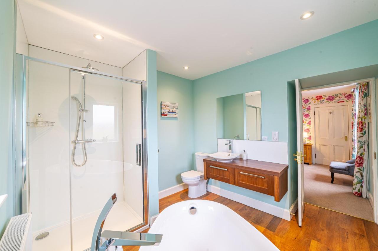 Holiday home Stags View With Hot Tub *