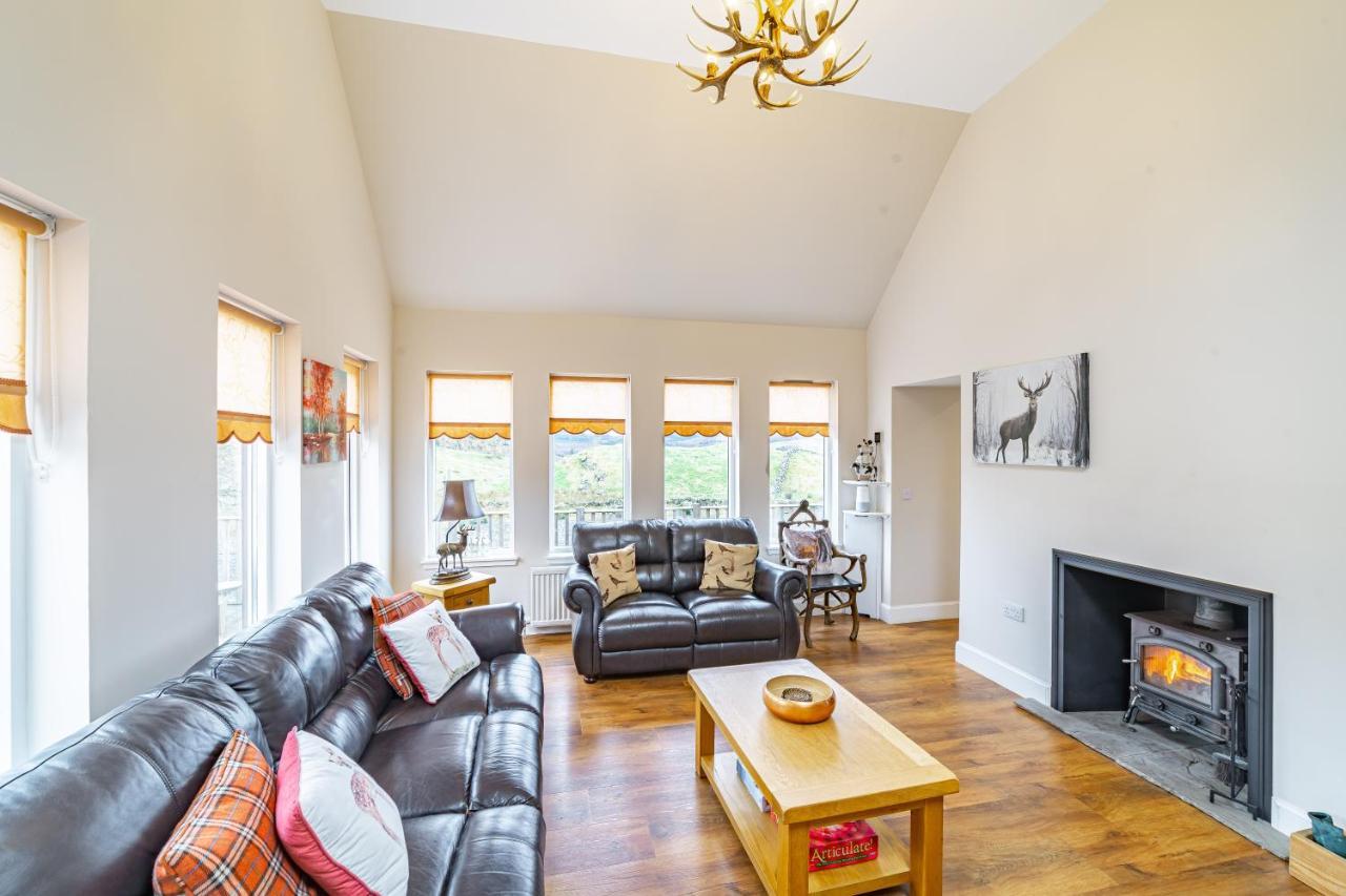 Holiday home Stags View With Hot Tub Blairgowrie and Rattray